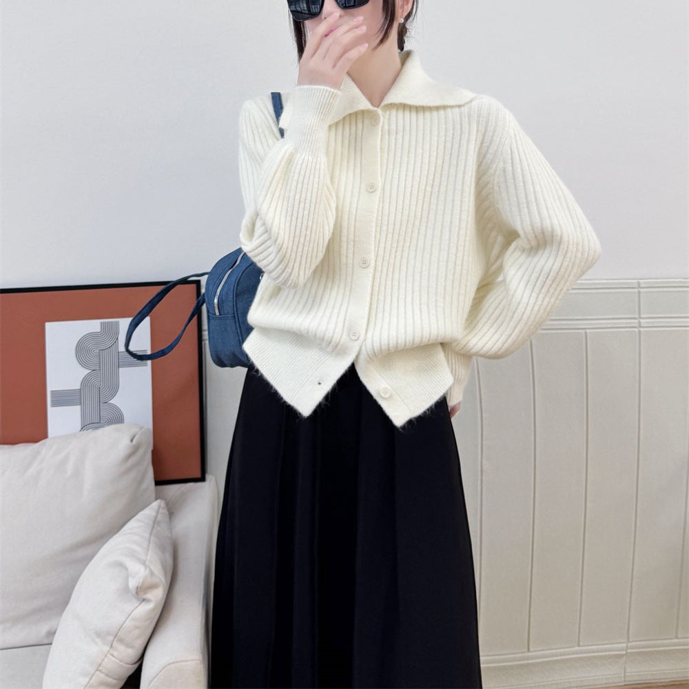Women's collar long sleeved cardigan sweater