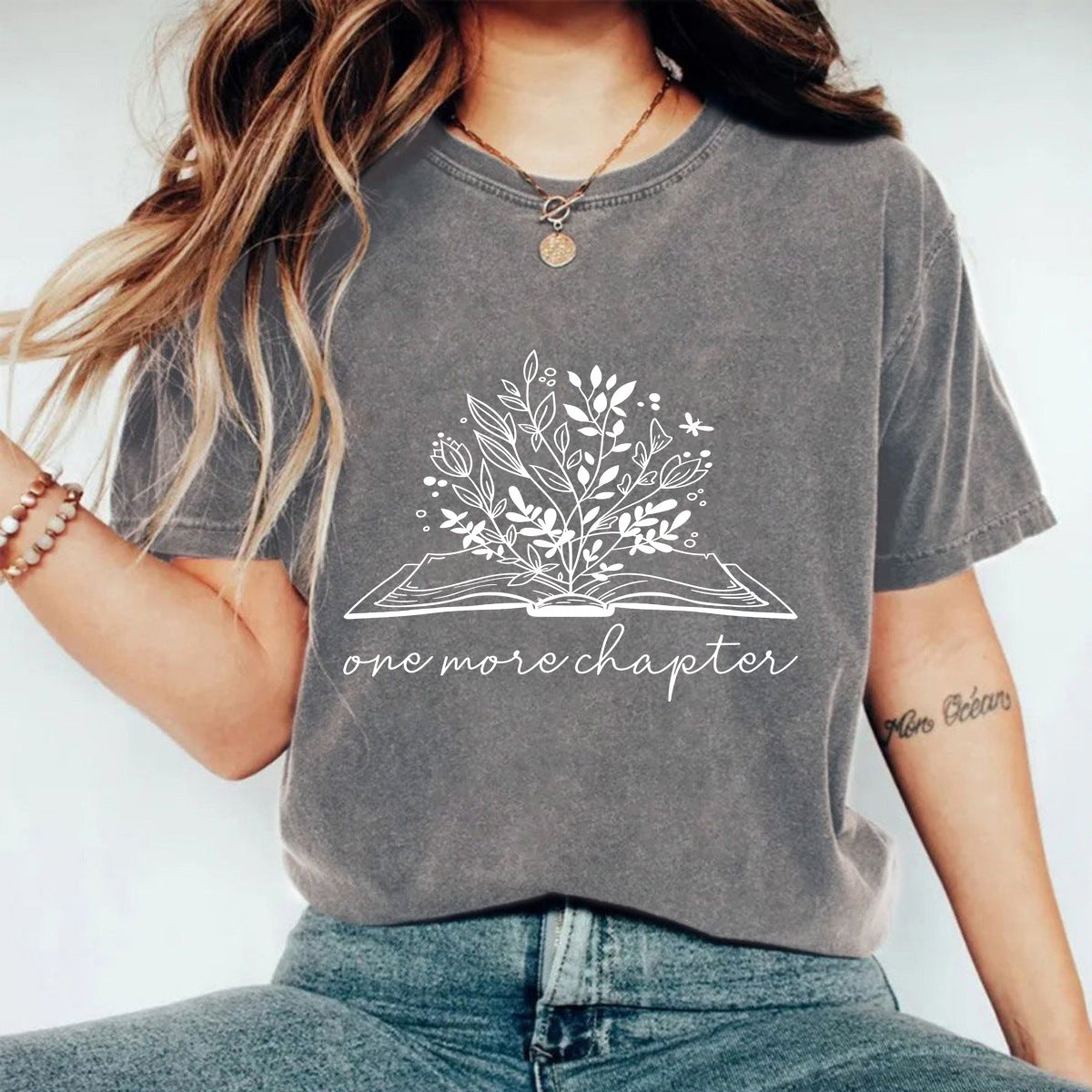 Make vintage T-shirts with printed designs