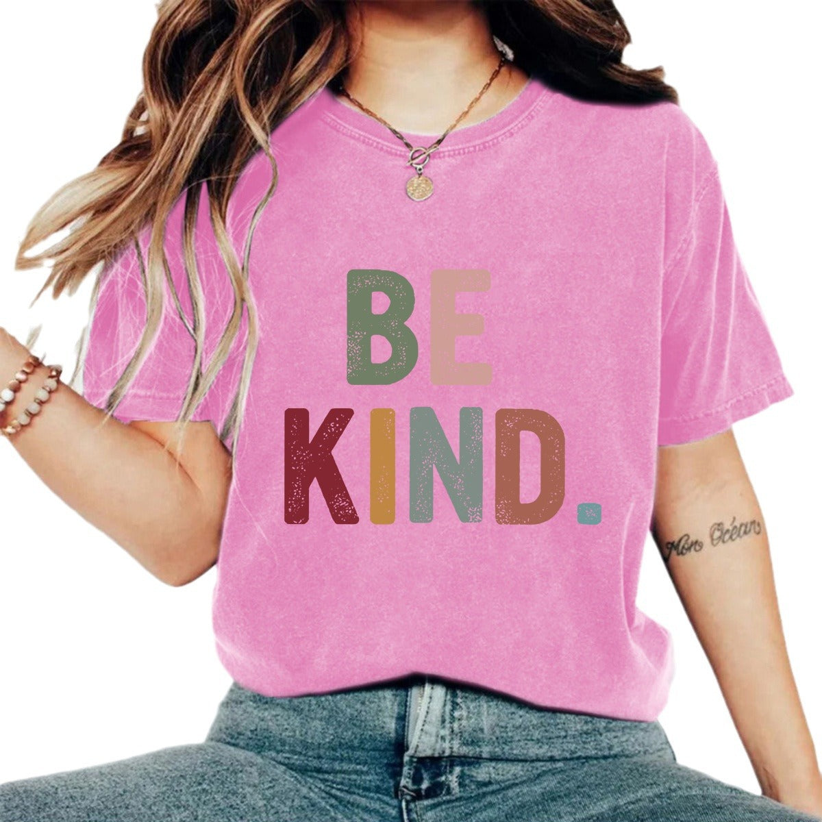 Make vintage T-shirts with printed designs