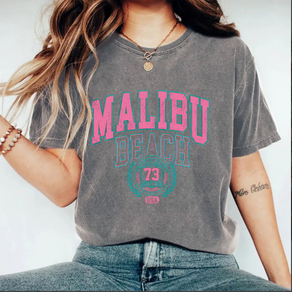 Make vintage T-shirts with printed designs