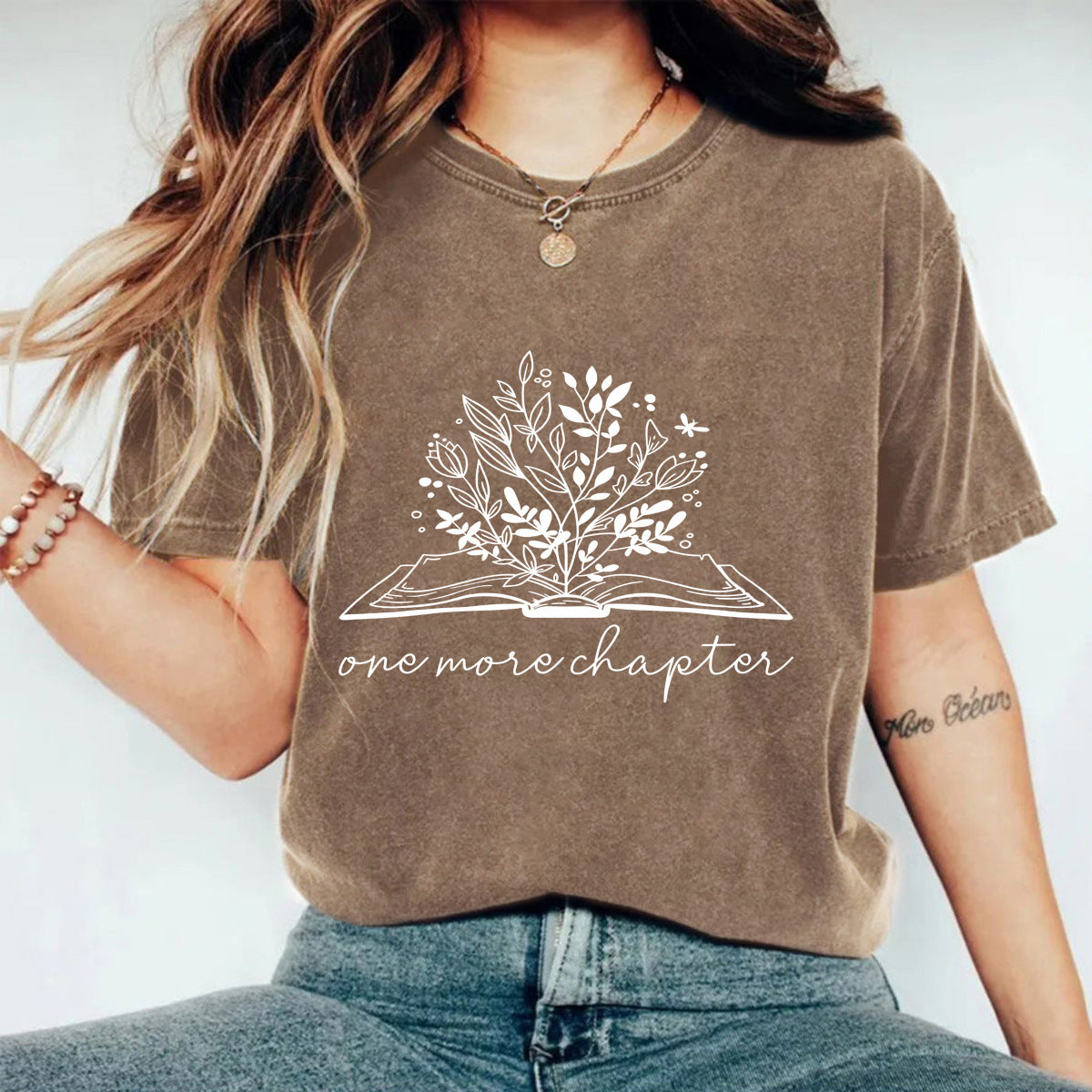 Make vintage T-shirts with printed designs