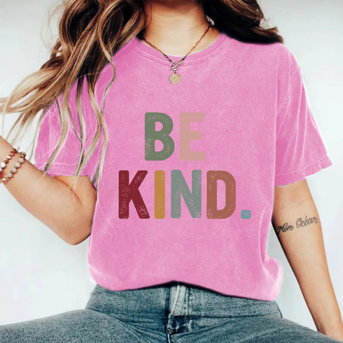 Make vintage T-shirts with printed designs