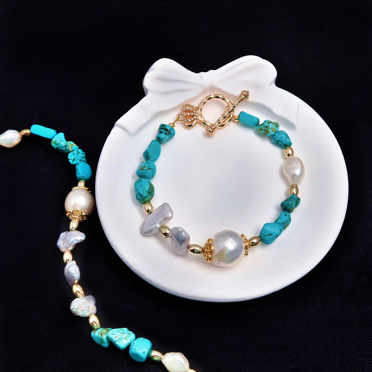 Freshwater Baroque Pearl Turquoise Beaded Bracelet Necklace, Natural Stone Bracelet, Original Design, Lightweight Luxury, Elegant Style