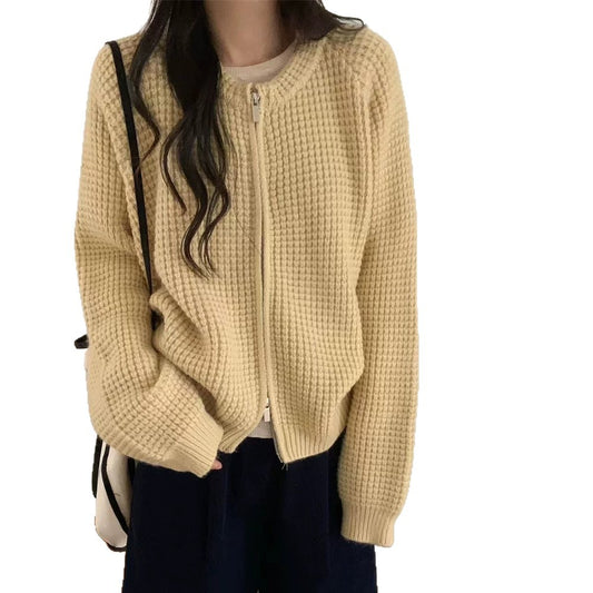Round Neck Women's Sweater